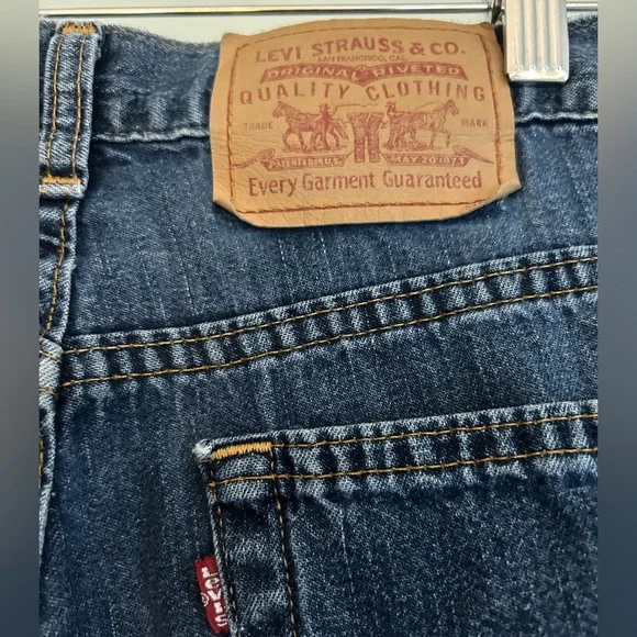 Vintage 516 Levi’s Classic Blue Denim Jeans - size 7  - made in Canada - Picture 3 of 9